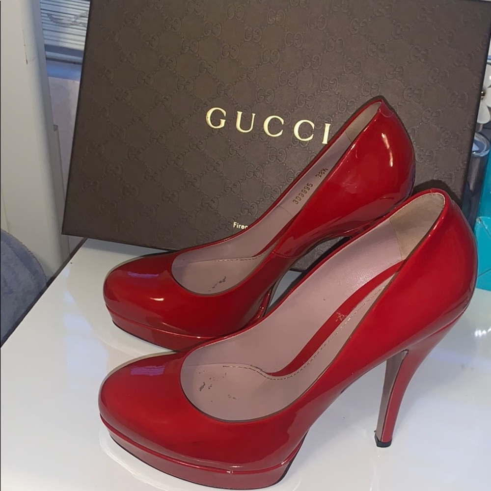 PRICE DROPPED Gucci Red Platform Pumps